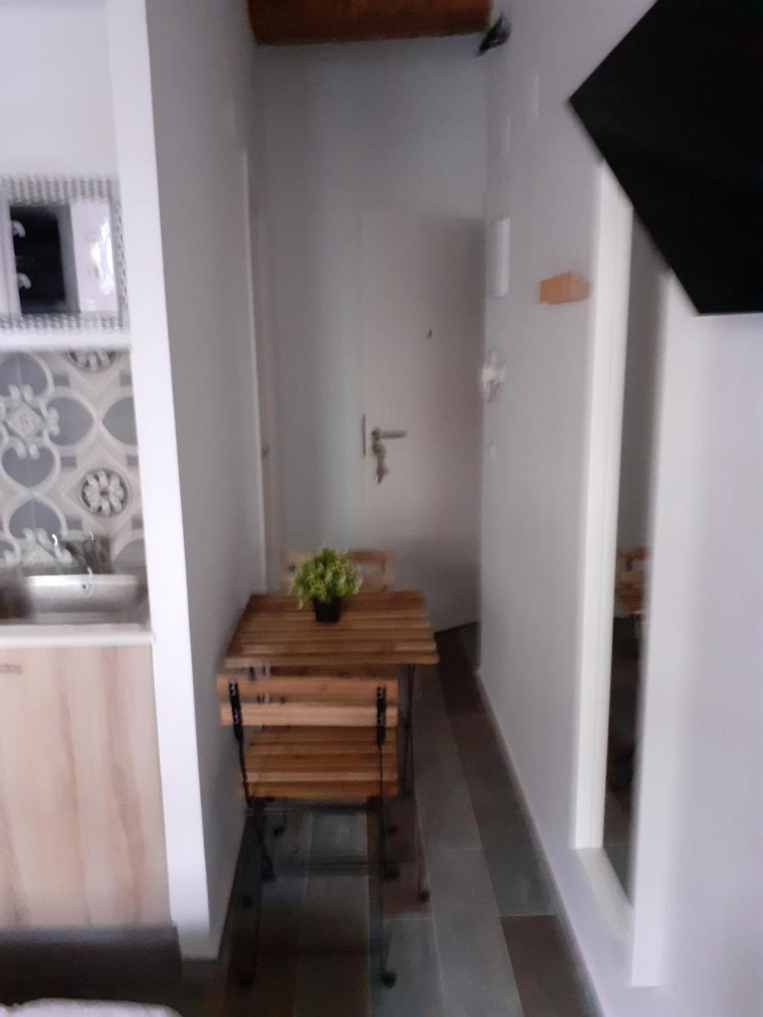 Serrano Home Βαλένθια Δωμάτιο φωτογραφία